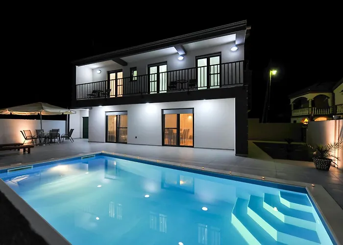 Ledinko Villa Privlaka (Zadar)